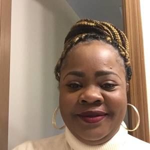 Meet your Posher, Yvette